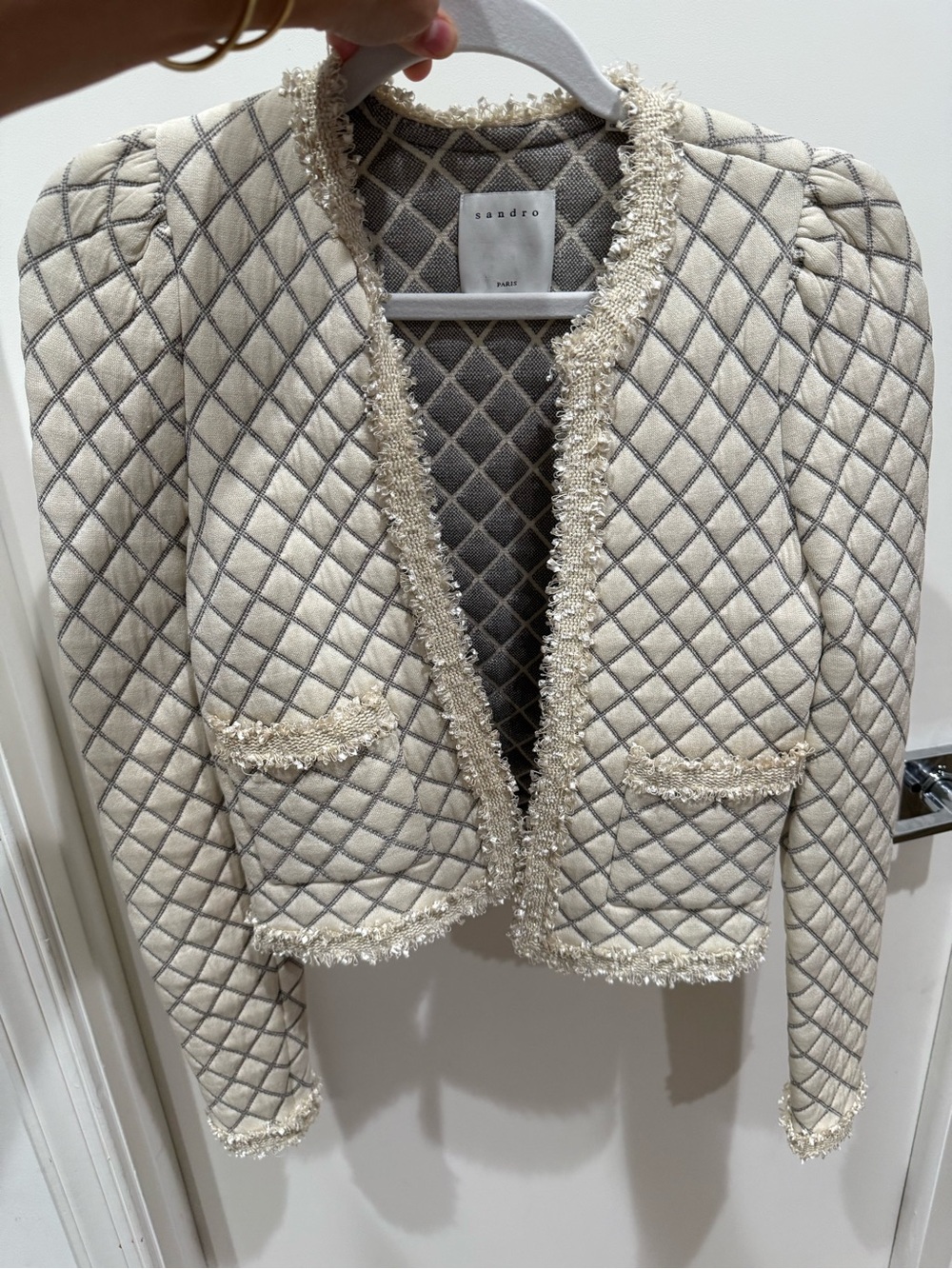 Sandro Cream Quilted Tweed Crop Blazer with Gray Diamond Stitching - Picture 3 of 6